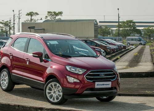 Ford EcoSport giảm giá sập sàn, chỉ còn từ 465 triệu đồng