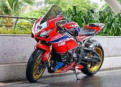 Honda CBR1000RR cùng loạt đồ chơi đắt tiền tại TP.HCM