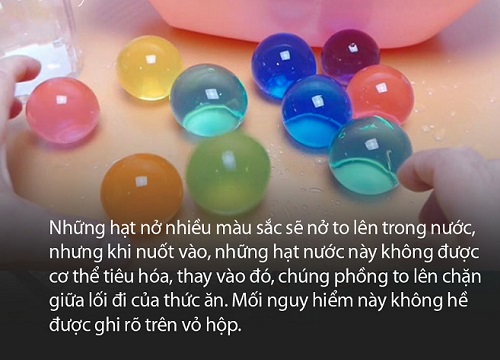 Lời cảnh báo tới cha mẹ về thứ đồ chơi được nhà sản xuất ghi là an toàn, không độc hại nhưng khiến bé trai ăn gì nôn nấy, suýt tắc ruột