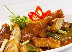 Lạ miệng với món vịt om chuối xanh dân dã lại giàu dinh dưỡng