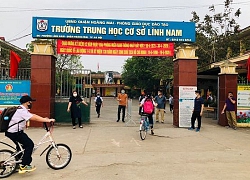 "Sáng nay em đến trường còn vui hơn ngày khai giảng năm học"