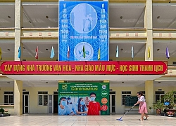 Siết chặt công tác phòng dịch, bảo đảm trường học an toàn