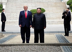 Tổng thống Donald Trump khen ngợi sự tái xuất của ông Kim Jong-un