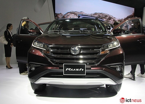 Toyota Rush chạy đua giảm giá