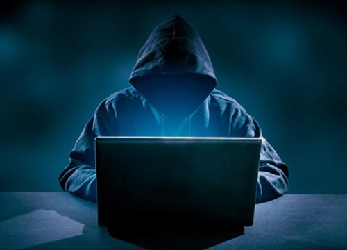 Vì không có tiền để sử dụng Internet, hacker này đã phát tán virus khét tiếng mọi thời đại, gây thiệt hại 10 tỷ USD