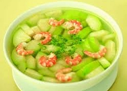 10 phút xong ngay canh bí đao nấu tôm tươi "giải nhiệt" ngày hè