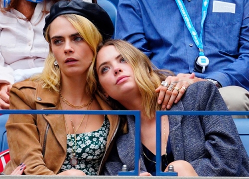 Cara Delevingne chia tay người tình đồng giới