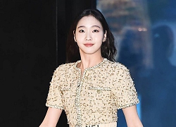 Kim Go Eun không xinh vẫn hợp danh xưng 'Chanel sống'