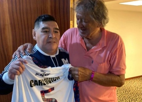 Huyền thoại Argentina bị sát hại dã man: Tài năng đến Maradona cũng phục