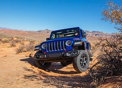 Jeep Wrangler mới bị lật trong bài thử nghiệm va chạm