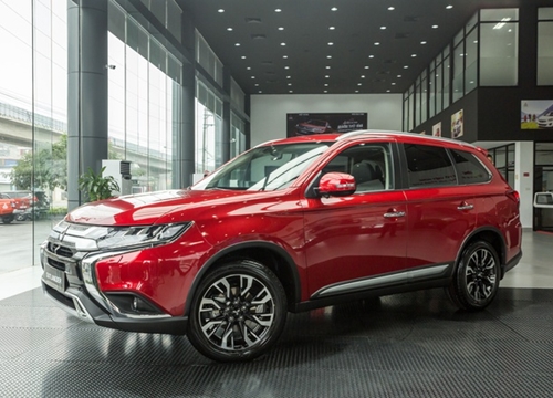 Mitsubishi Outlander có thể dùng động cơ của Nissan