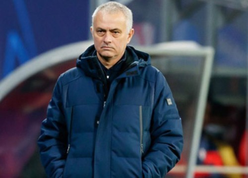 'Mourinho sẽ bị sa thải nếu khởi đầu tệ hại mùa giải tới'