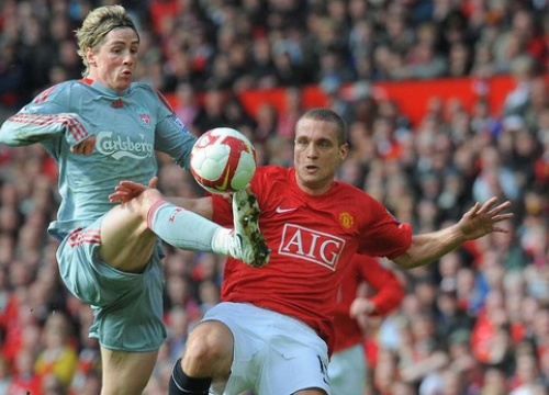 Rio Ferdinand tiết lộ lý do Vidic thường chơi tệ trước Torres