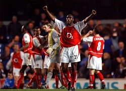 Sol Campbell, từ người hùng trở thành Judas