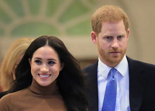 Harry bán đồ vật yêu quý trị giá hơn 1 tỷ đồng trước khi rời hoàng gia chỉ để Meghan được vui, có mấy ai làm được điều này