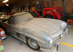 Mercedes-Benz 300 SL bị bỏ rơi trong nhà kho giá hơn 1 triệu USD