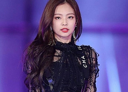 Netizen nhớ lại sân khấu cover đỉnh cao nhất của BLACKPINK: Visual, giọng hát, outfit cho đến thần thái đều hoàn hảo, cũng nhờ đó Jennie được phong "Chanel sống"