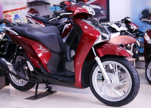 Thích vua tay ga, nên mua 2019 Honda SH 150 cũ hay 2020 Honda SH 150?