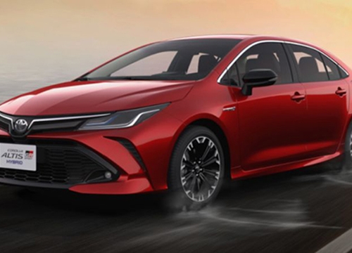 Toyota Corolla Altis GR Sport 2020 ra mắt, giá từ 650 triệu đồng