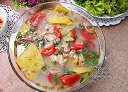 Canh trùng trục nấu dứa chua ngon cho ngày hè