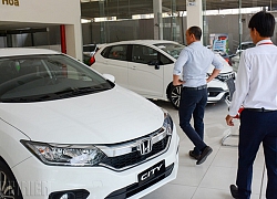 Đại dịch Covid-19 'ghìm' thị trường ô tô Việt Nam xuống đáy