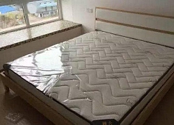 Đệm mới mua có nên bóc màng bọc không? Đáp án sẽ khiến bạn bất ngờ