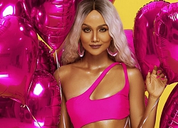 H'Hen Niê diện bikini hồng neon khoe trọn vẻ đẹp quyến rũ trong bộ ảnh mừng sinh nhật tuổi 28