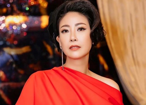 Hoa hậu Hà Kiều Anh: Muốn sống êm đềm thì đừng vào showbiz