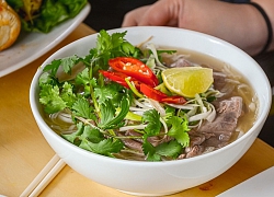 Báo Tây gọi Hà Nội là 'ngôi đền của những món ăn đường phố'