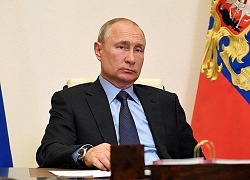 Putin 'lún sâu' trong khủng hoảng Covid-19