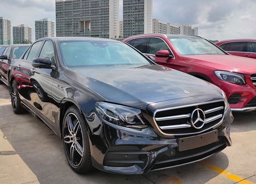 Mercedes-Benz E 300 AMG 2020 chính hãng thanh lý sau 20 km: Giá lăn bánh ngang giá niêm yết mua mới