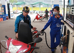 Thủ tướng: Không tăng "sốc" giá xăng, chưa tăng giá điện trong năm 2020