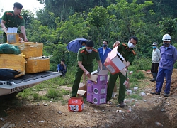 Lào Cai: Tiêu hủy 2 lô hàng không rõ nguồn gốc