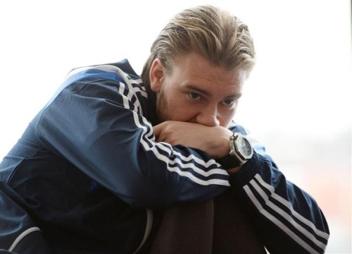 Bendtner từng tốn hơn 7 triệu USD vì cờ bạc