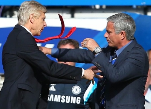 'Bộ quần áo mới' của Mourinho qua lời Wenger