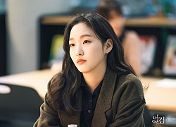 Bóc giá trang phục của Kim Go Eun trong &#8216;Quân vương bất diệt&#8217;, diện toàn đồ rẻ để cho hợp vai nhưng mix lại thì chẳng &#8216;xoàng&#8217; tí nào