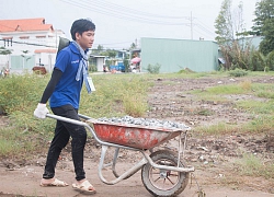 Luôn rèn giũa để là người tử tế và có ích