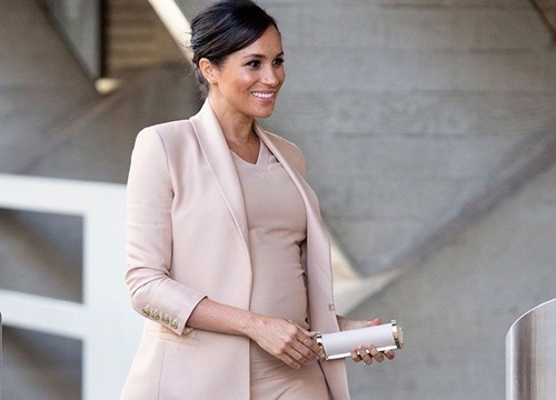 Mê mẩn ngắm những bộ cánh ấn tượng, thần thái ngút ngàn của Meghan Markle