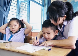 &#039;Nghỉ tết&#039; 3 tháng, học trò lớp 1 nhiều bé đánh vần không nổi, quên ráo phép tính