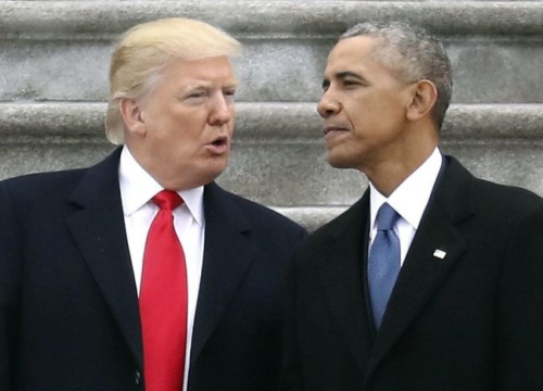 Tổng thống Trump công kích, ông Obama đáp trả đanh thép