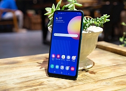 Vì sao Samsung chỉ bán online smartphone mãnh thú Galaxy M11