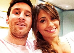 Messi gây tranh cãi khi "khoá môi" bà xã Antonela Roccuzzo