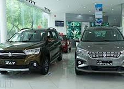 Nhỉnh hơn 30 triệu đồng, Suzuki XL7 đáng giá hơn 'đàn anh' Ertiga?