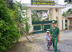 Những thầy giáo quân hàm xanh gieo chữ vùng biên