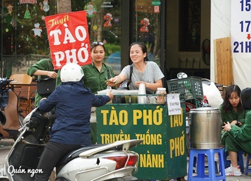 Quán tào phớ hoa nhài có một không hai ở Nguyễn Ngọc Vũ, mùa hè bán gần nghìn cốc