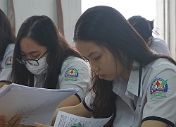 Chạy đua ôn thi cho học sinh lớp 12