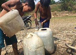 Nắng hạn hoành hành, người dân ở 'chảo lửa' Ninh Thuận loay hoay tìm nước uống