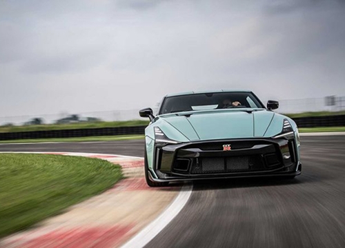 Nissan GT-R50 bản độ của Italdesign giới hạn 50 chiếc, giá 23 tỷ VNĐ