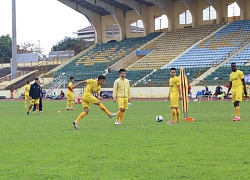 'Sân Vinh từ xấu nhất V.League không ngờ giờ lại đẹp vậy'