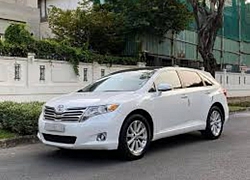 Toyota Venza 2010 rao bán gần 700 triệu đồng có đáng &#8216;đồng tiền bát gạo&#8217;?